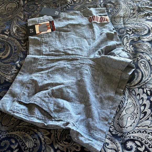 Gap Ladies short - Picture 5 of 8